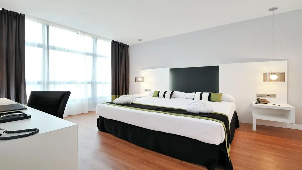 Vincci Larios Diez — VINCCI MALAGA