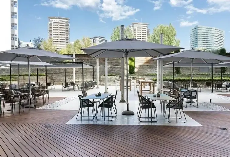 Restauracja i jedzenie w hotelu Vincci Maritimo