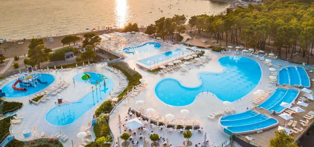 Zaton Holiday Resort – Apartments — ZATON HOLIDAY RESORT - APARTMENTS