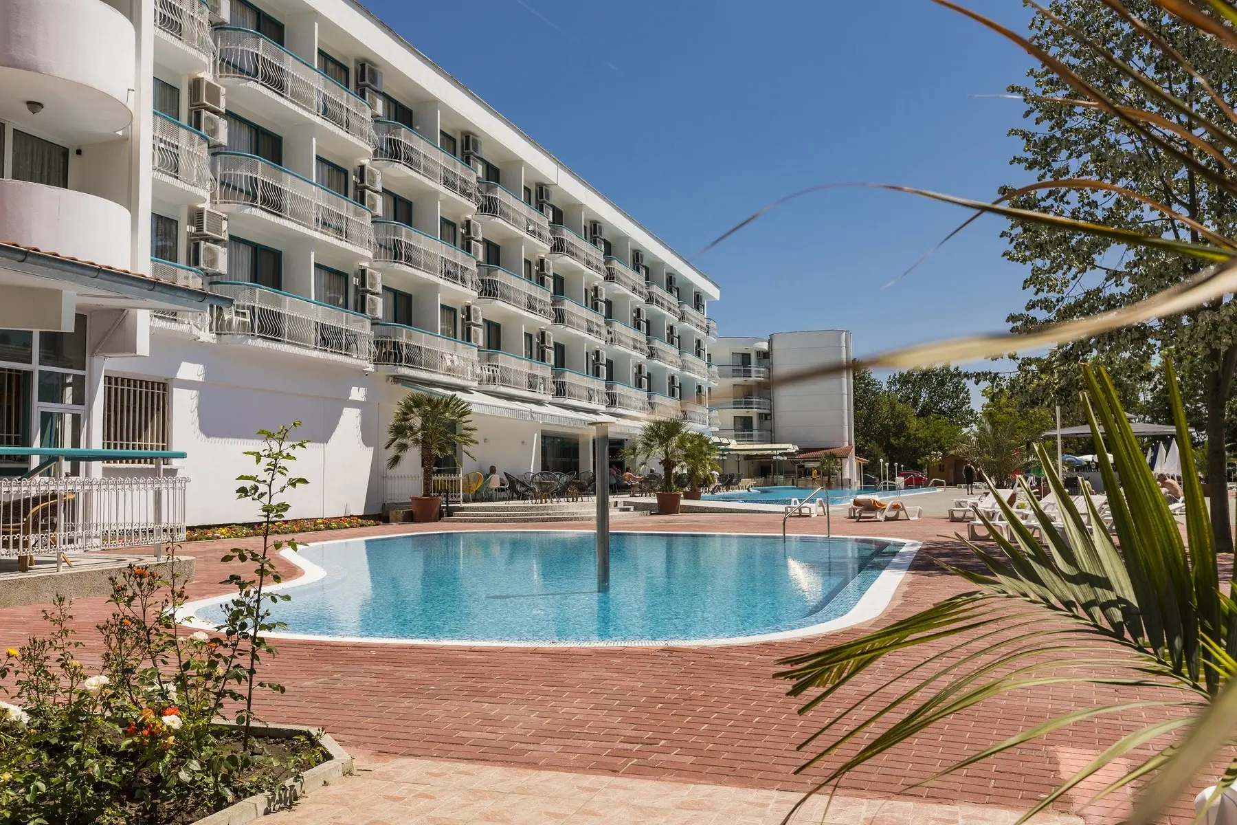 Basen w hotelu Zefir Beach