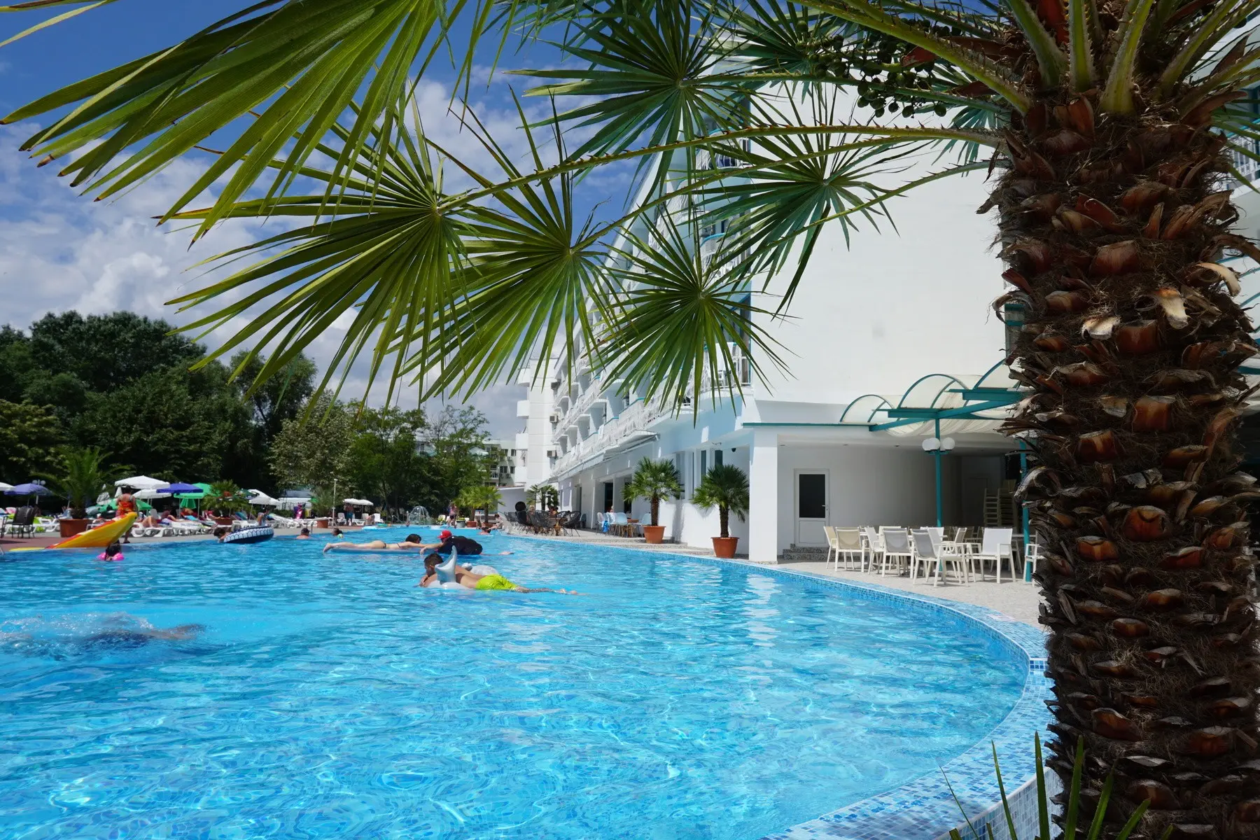 Basen w hotelu Zefir Beach