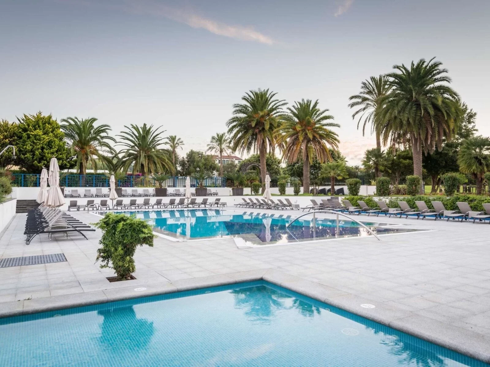 Hotel Azoris Royal Garden