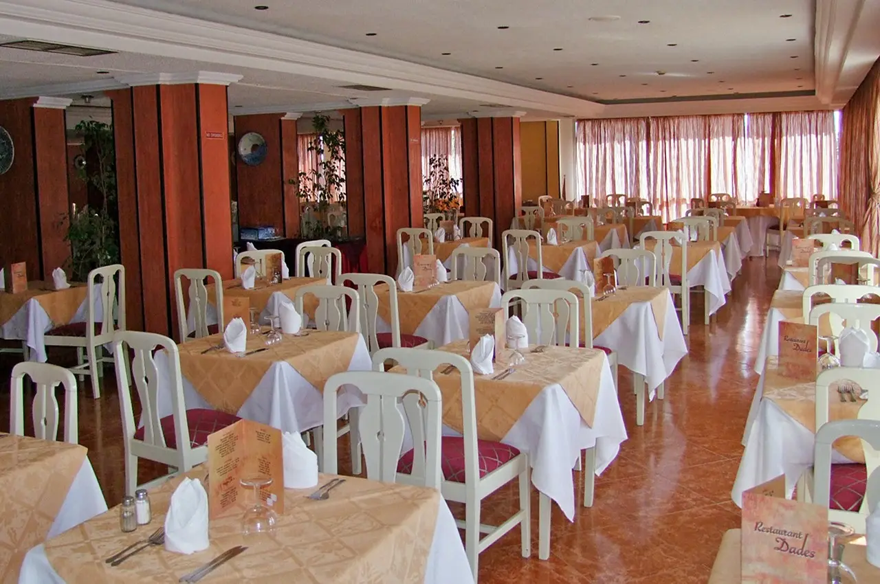 Anezi Tower Hotel — ANEZI TOWER