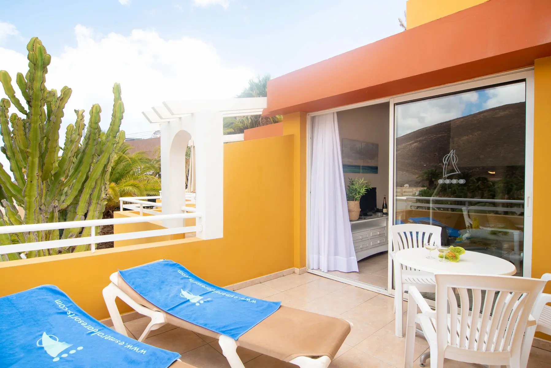 Apartamentos Punta Marina by LIVVO — PUNTA MARINA BY LIVVO APARTAMENTOS