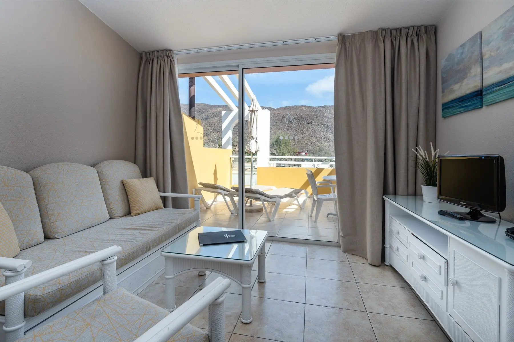 Apartamentos Punta Marina by LIVVO — PUNTA MARINA BY LIVVO APARTAMENTOS