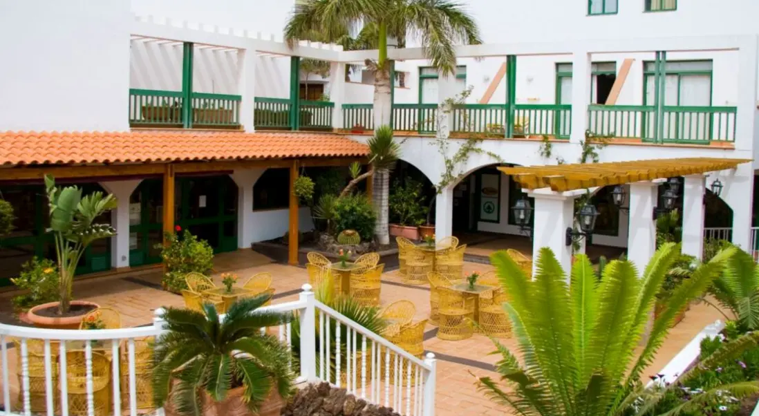 Obiekt hotelu Aparthotel Esquinzo y Monte del Mar