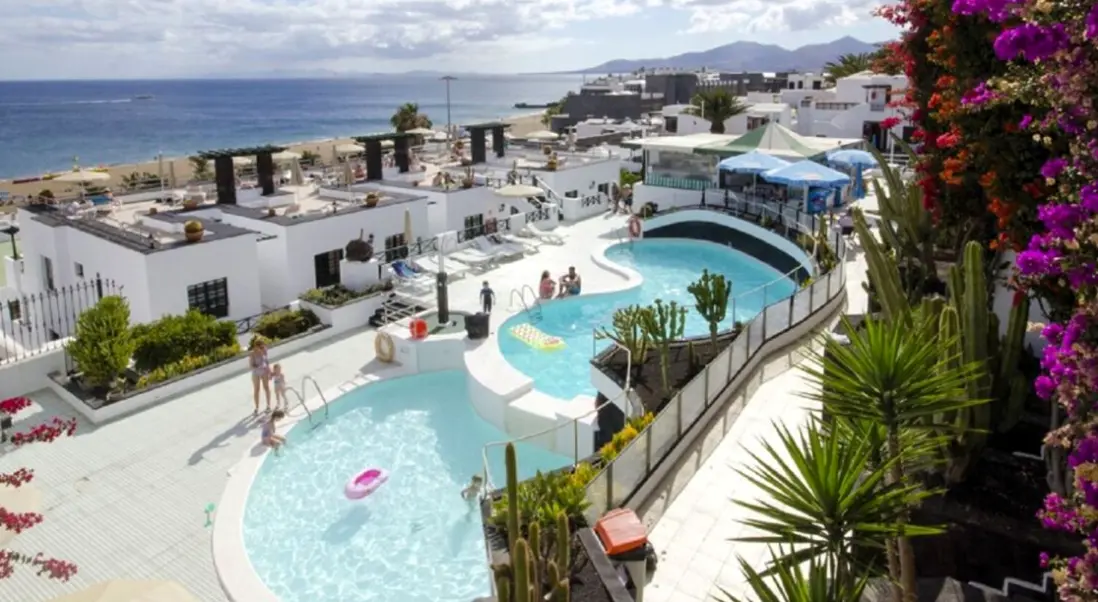 Basen w hotelu Appartements Morana