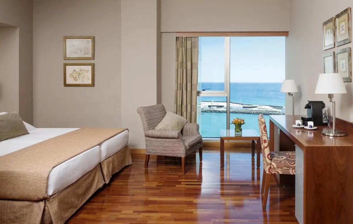 Arrecife Gran Hotel — ARRECIFE GRAN HOTEL & SPA
