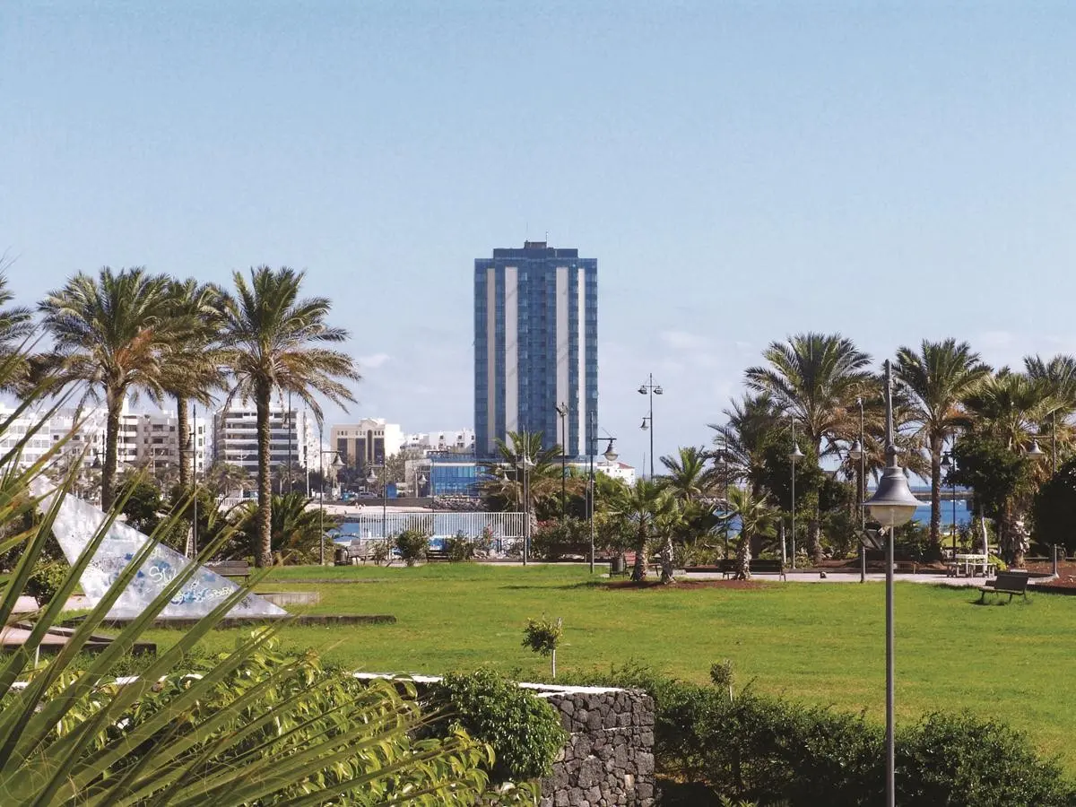 Arrecife Gran Hotel — ARRECIFE GRAN HOTEL & SPA