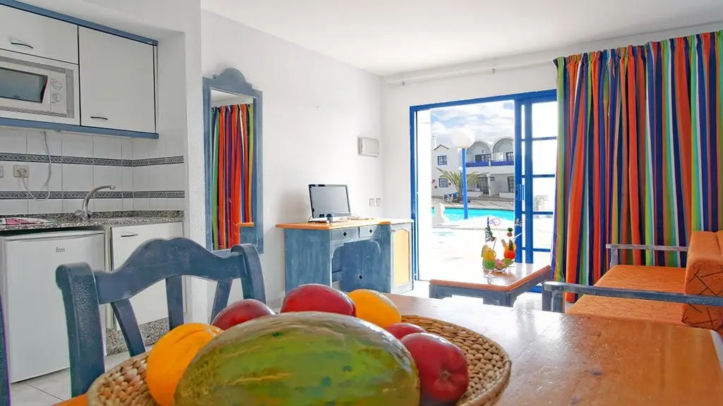 Bakour Lanzarote Splash — BAKOUR LANZAROTE SPLASH