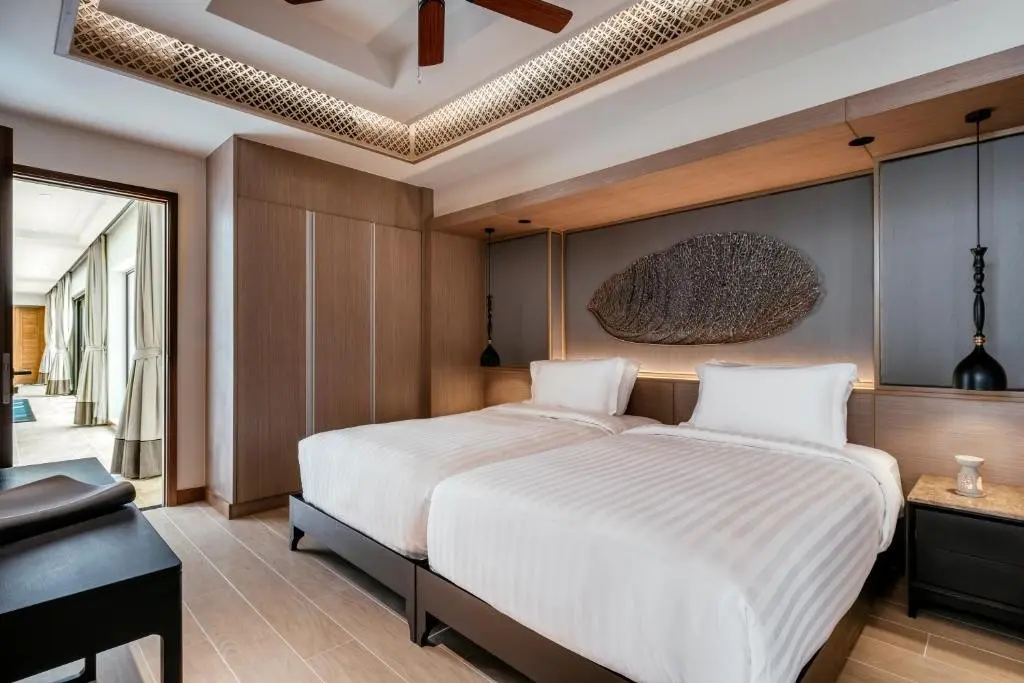 Banyan Tree Bangkok — BANYAN TREE PHUKET