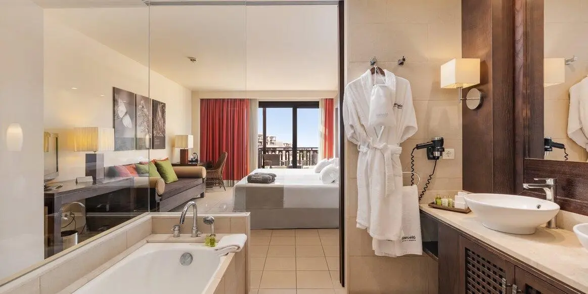 Barcelo Tenerife — BARCELO TENERIFE ROYAL LEVEL