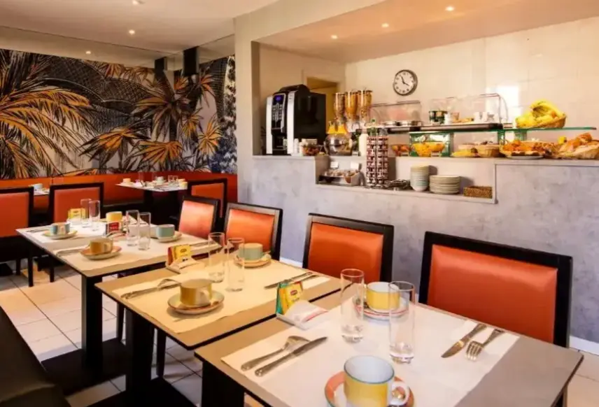 Restauracja i jedzenie w hotelu Best Western Alba
