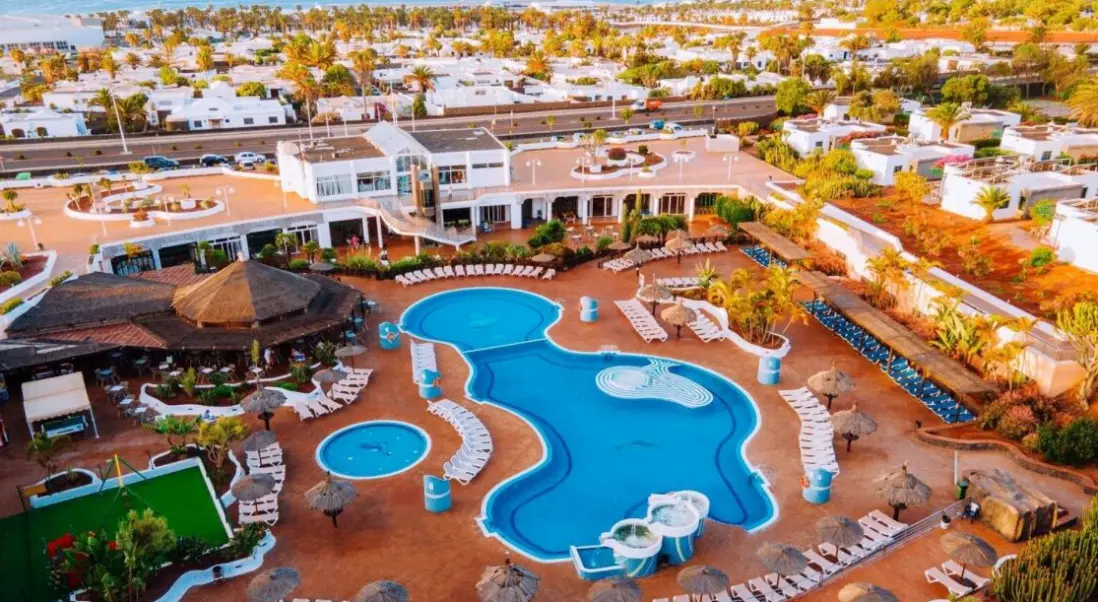 Obiekt hotelu Bungalows HL Club Playa Blanca