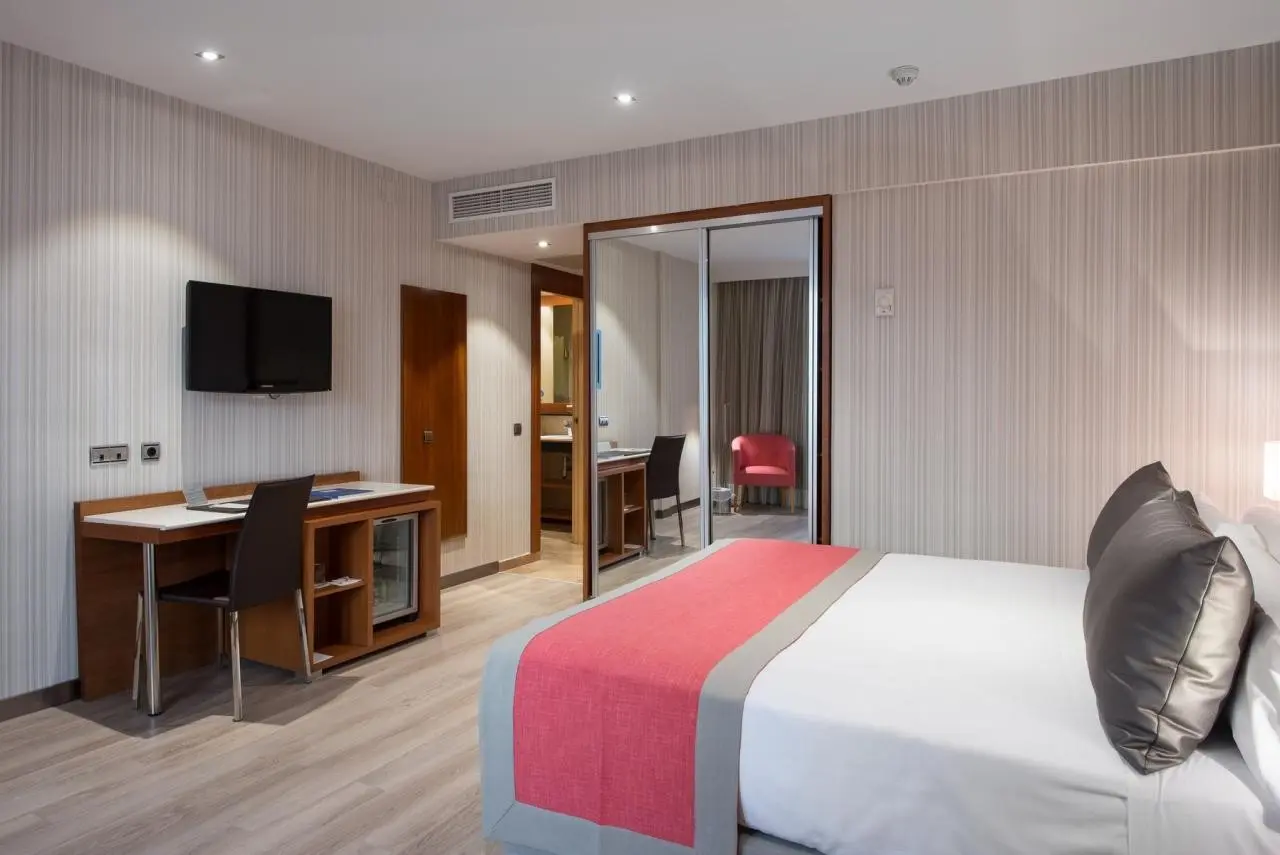 Catalonia Barcelona 505 — CATALONIA BARCELONA 505