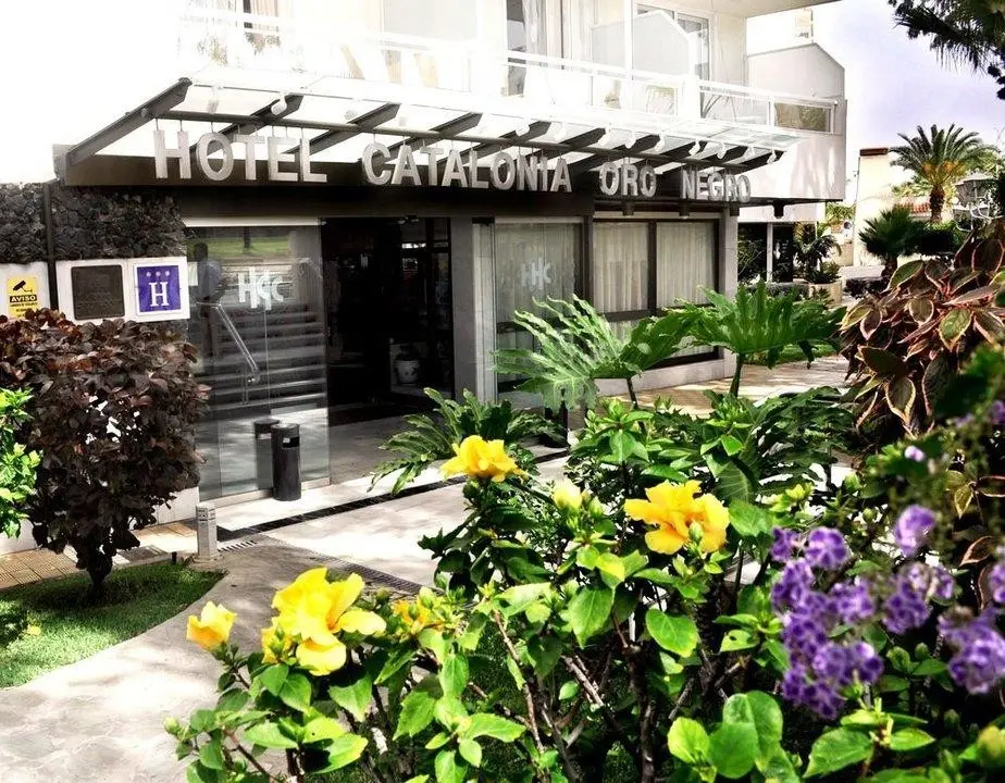 Catalonia Oro Negro — CATALONIA ORO NEGRO