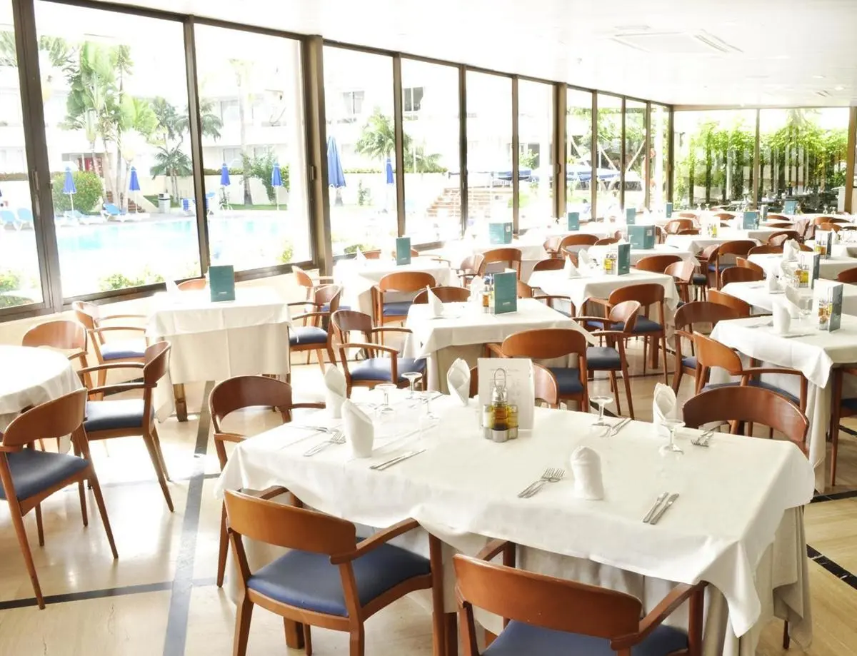 Catalonia Oro Negro — CATALONIA ORO NEGRO