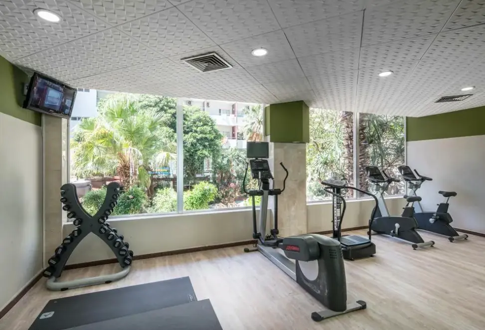 Siłownia w hotelu Catalonia Punta del Rey