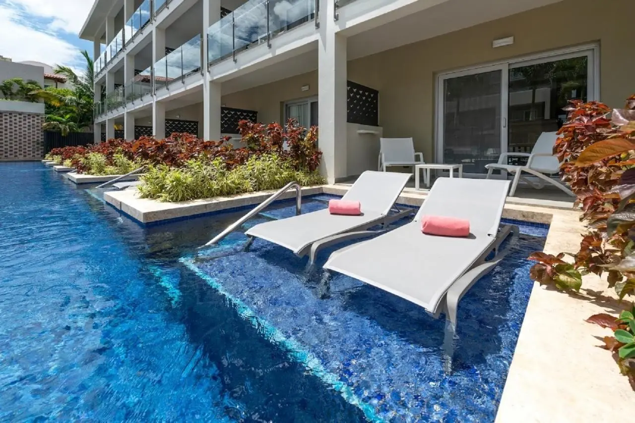 Catalonia Royal La Romana — CATALONIA ROYAL LA ROMANA