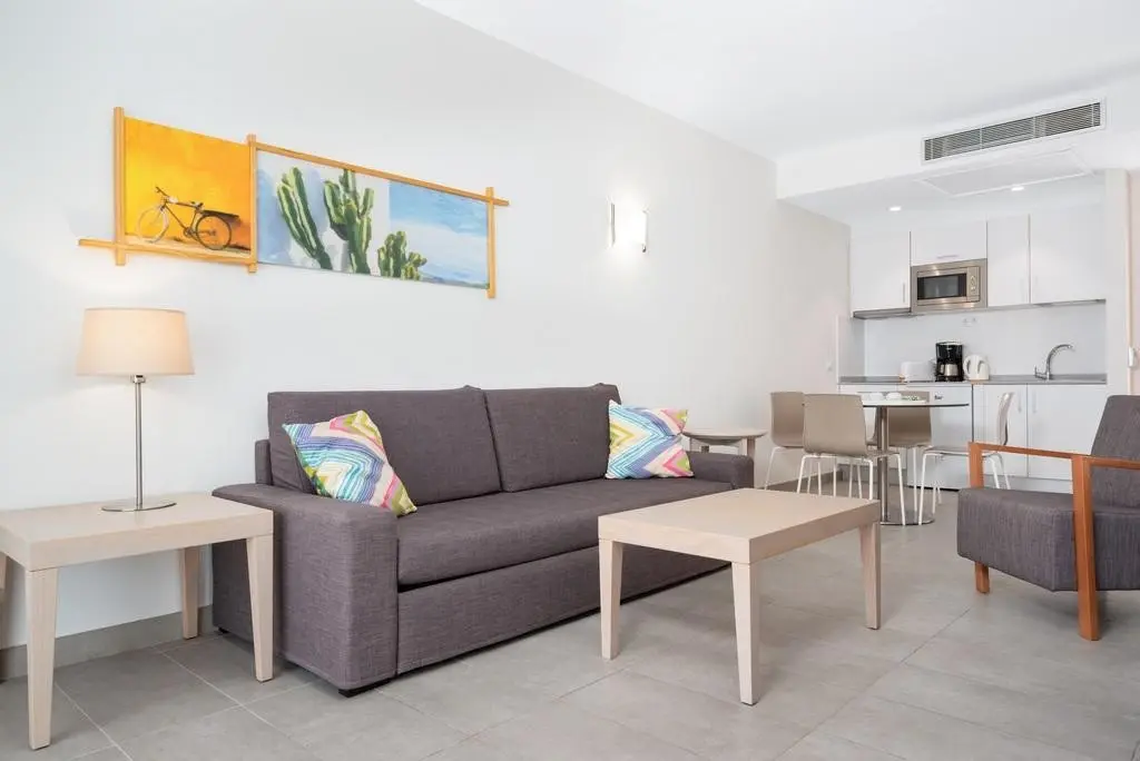 Caybeach Princess — CAYBEACH PRINCESS