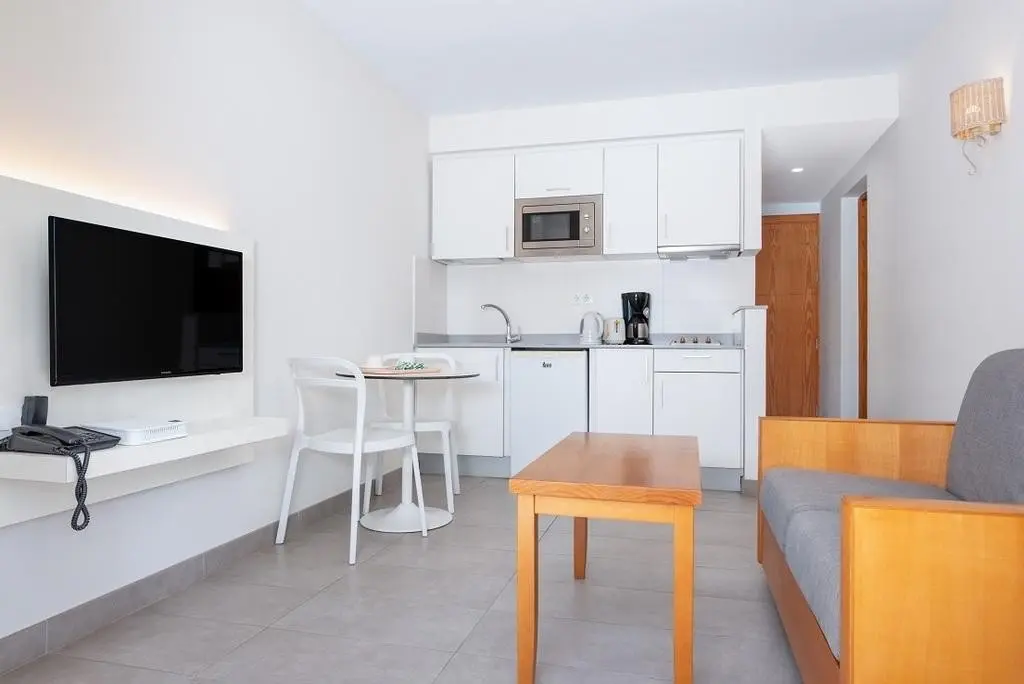 Caybeach Princess — CAYBEACH PRINCESS