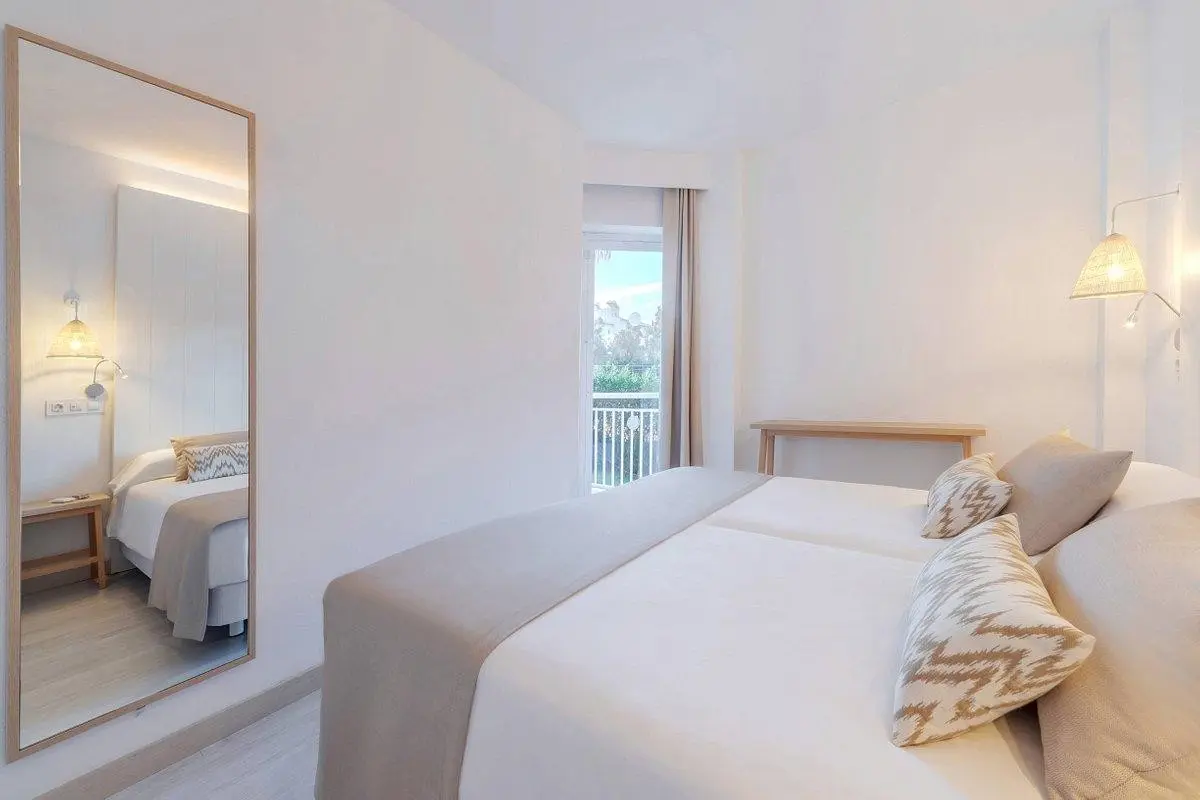 Club Simo Aparthotel — CLUB SIMO APARTHOTEL