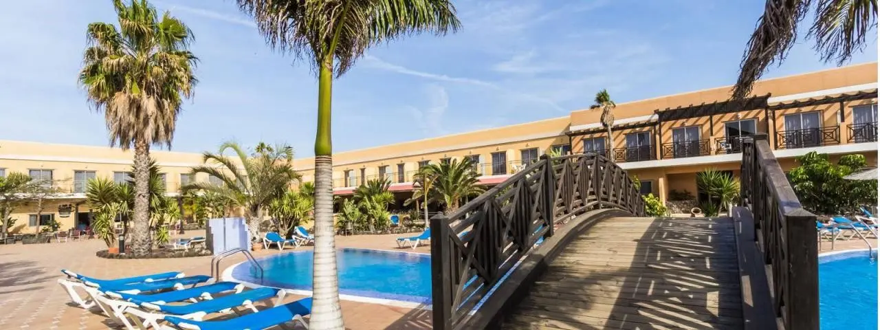 Coral Cotillo Beach — CORAL COTILLO BEACH