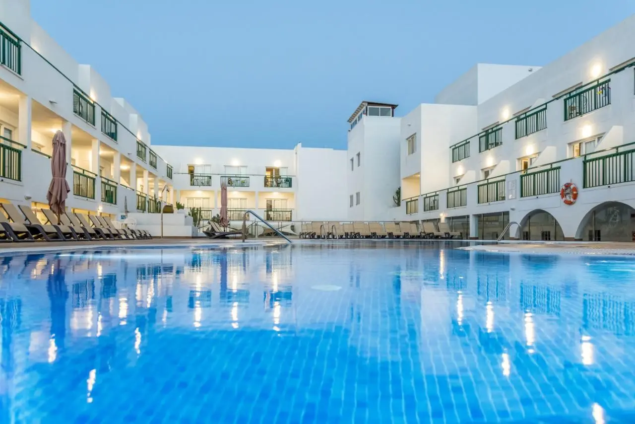 Dunas Club — APARTAMENTOS DUNAS CLUB