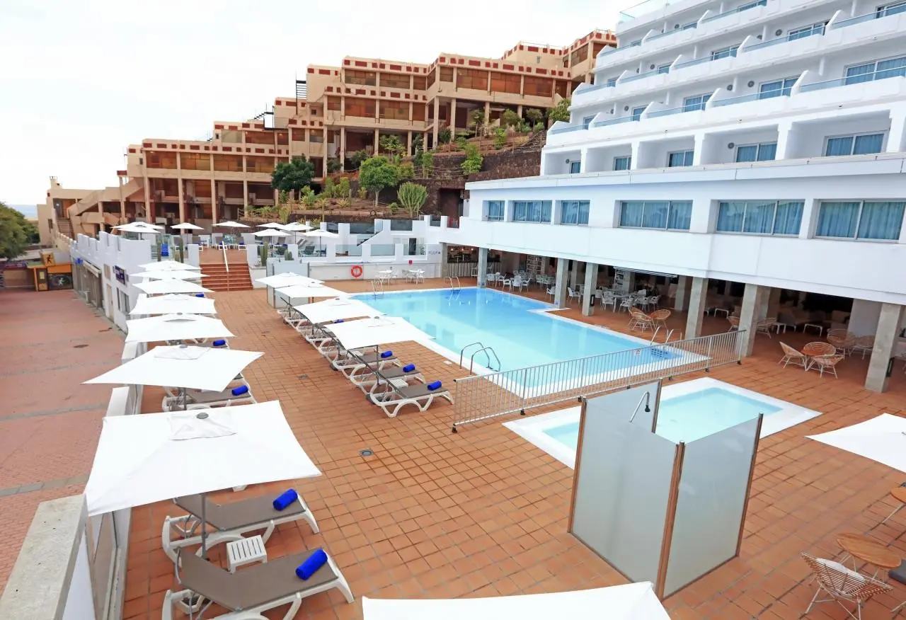 Fergus Cactus Garden — FERGUS CACTUS GARDEN