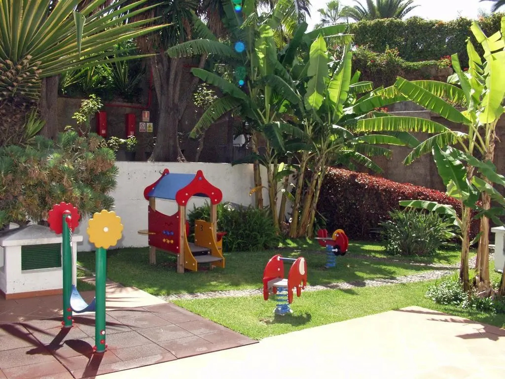 FERGUS Puerto de la Cruz — FERGUS PUERTO DE LA CRUZ