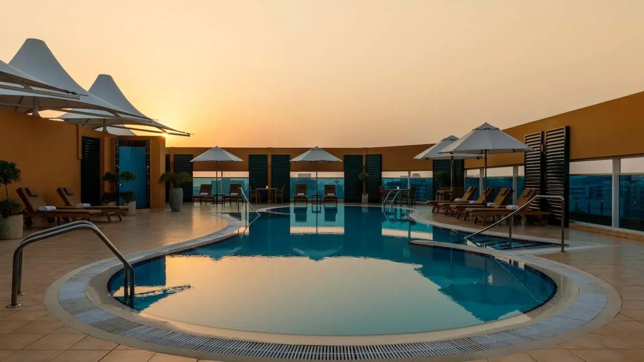 Four Points by Sheraton Bur Dubai — FOUR POINTS BY SHERATON BUR DUBAI