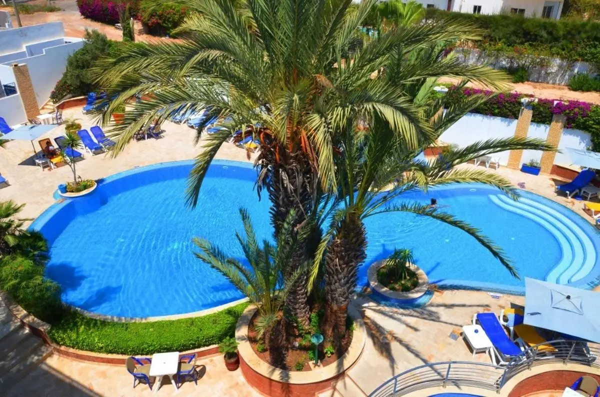 Basen w hotelu Golden Beach Appart Hotel