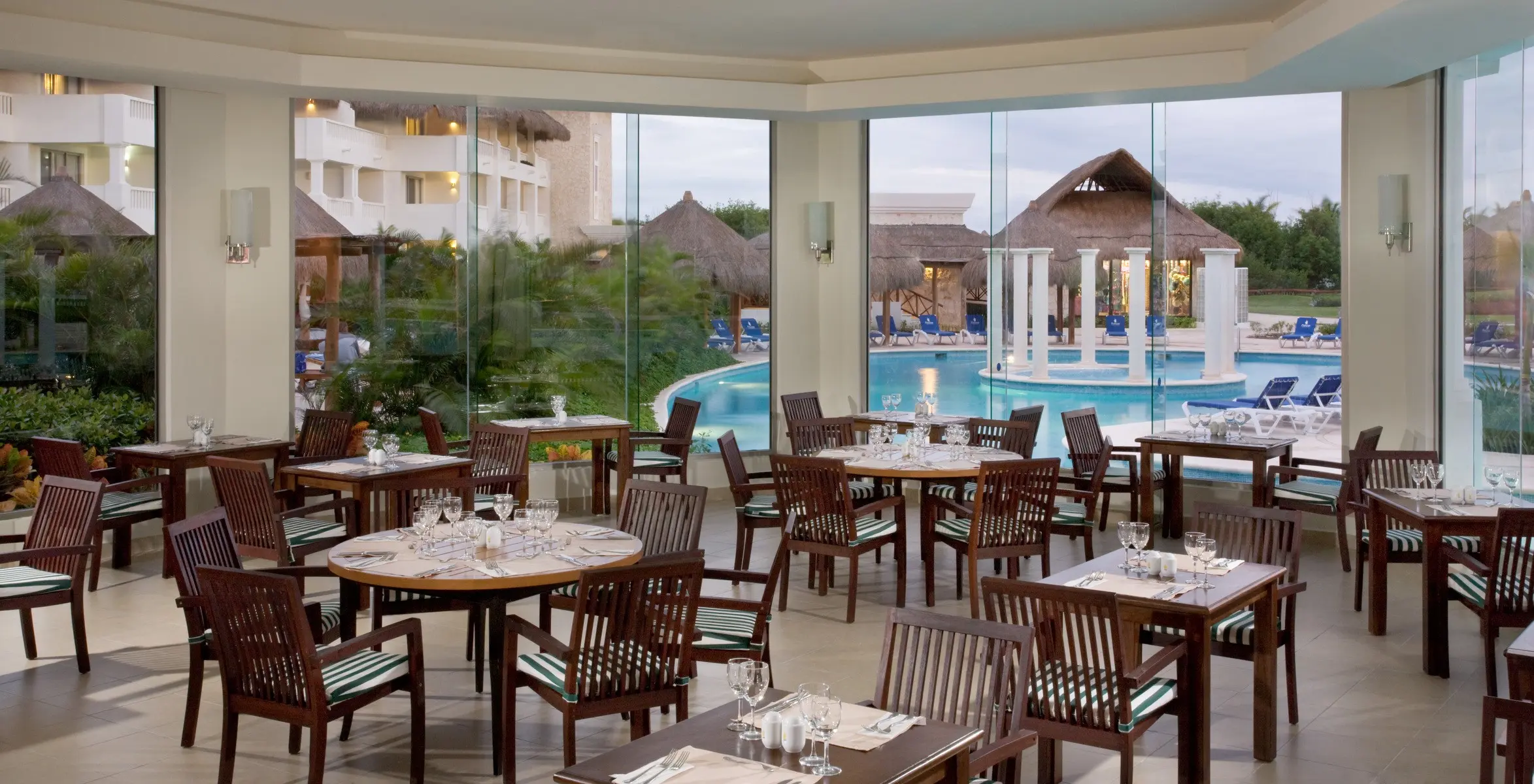 Grand Riviera Princess — GRAND RIVIERA PRINCESS ALL SUITES