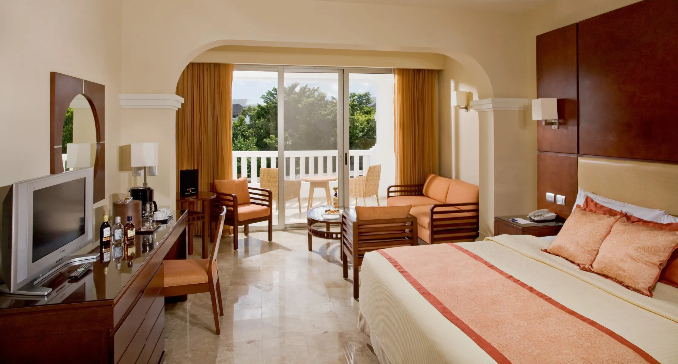 Grand Riviera Princess — GRAND RIVIERA PRINCESS ALL SUITES