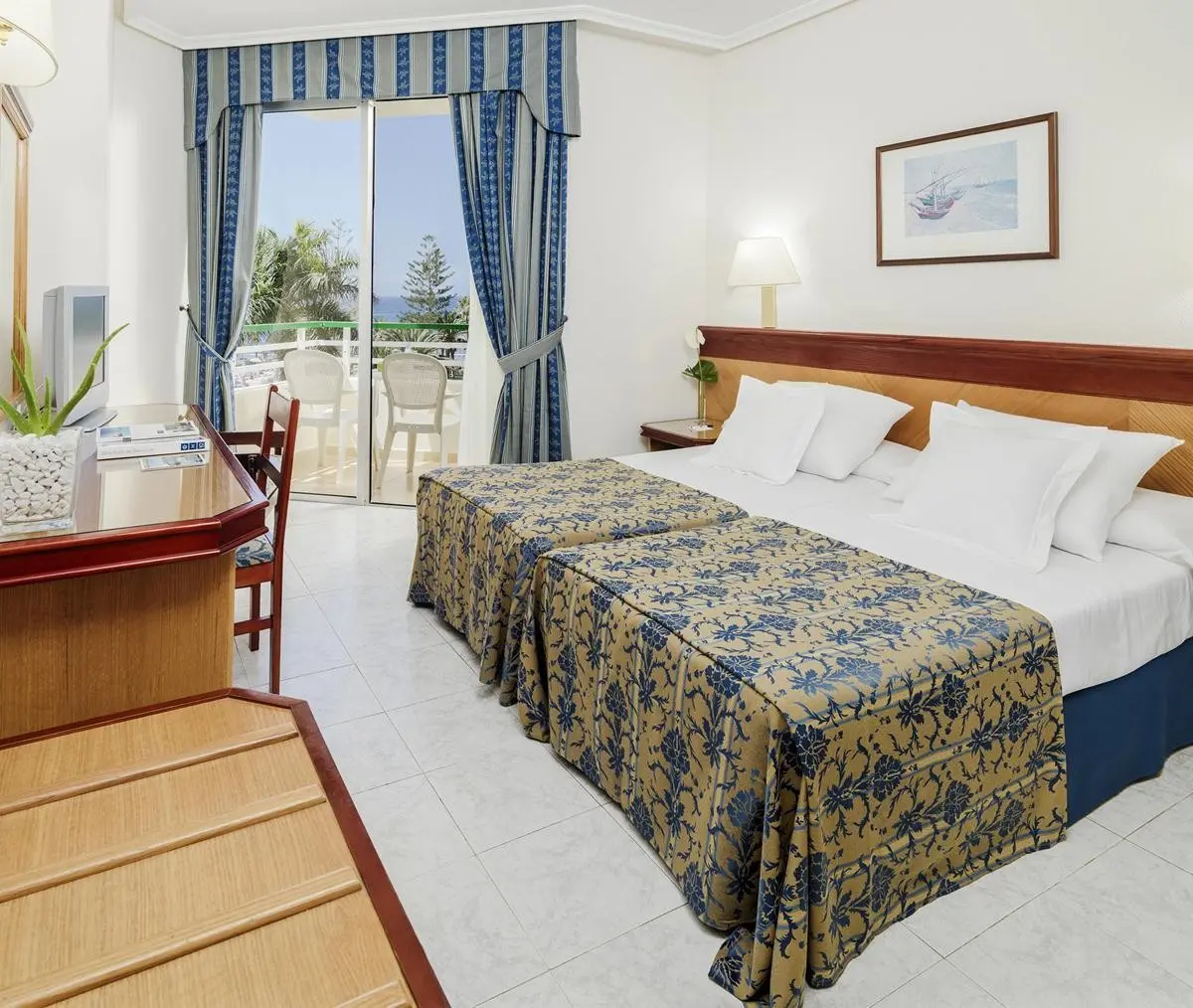 Pokój w hotelu H10 Las Palmeras