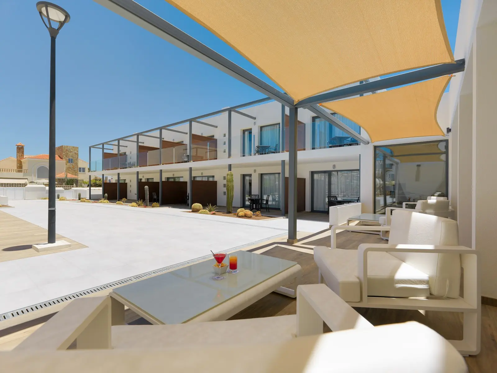 H10 Ocean Dreams — H10 OCEAN DREAMS