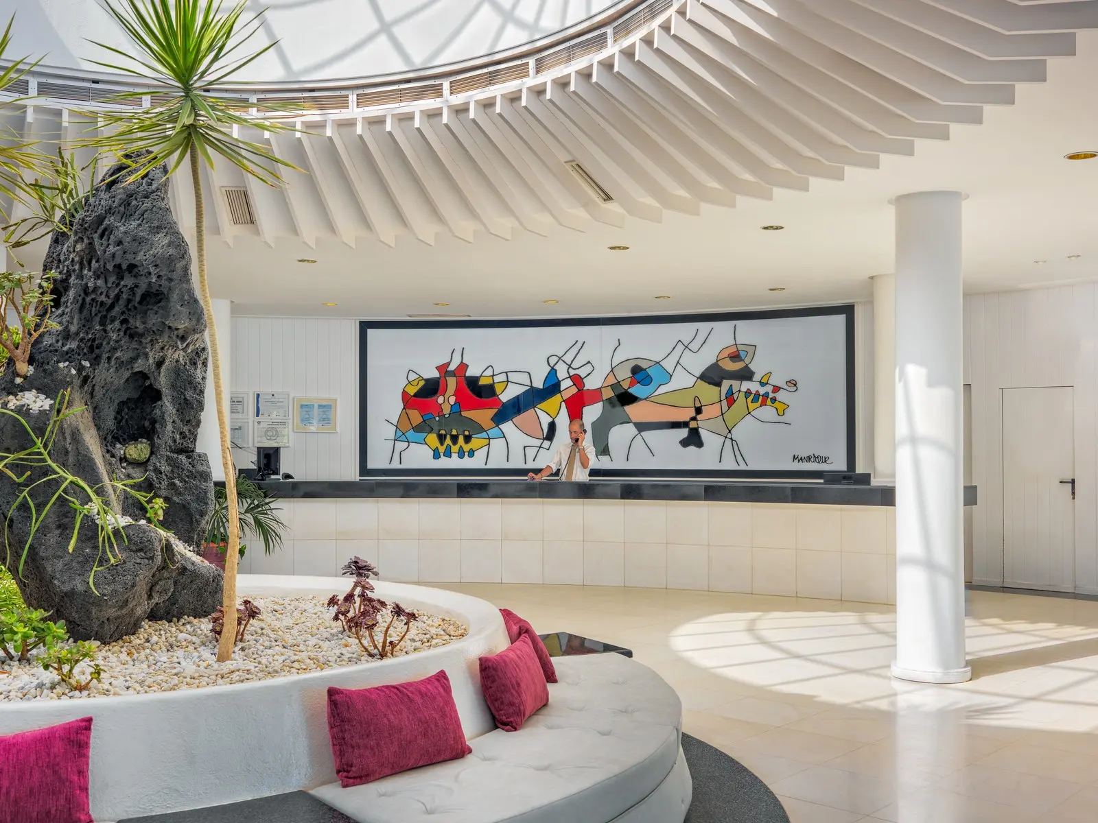 H10 Suites Lanzarote Gardens — H10 SUITES LANZAROTE GARDENS