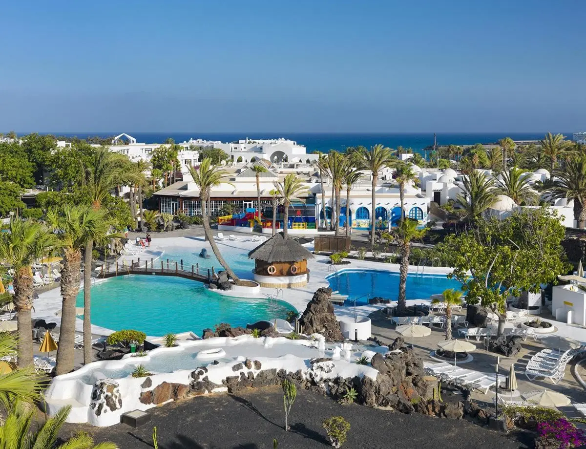 H10 Suites Lanzarote Gardens — H10 SUITES LANZAROTE GARDENS