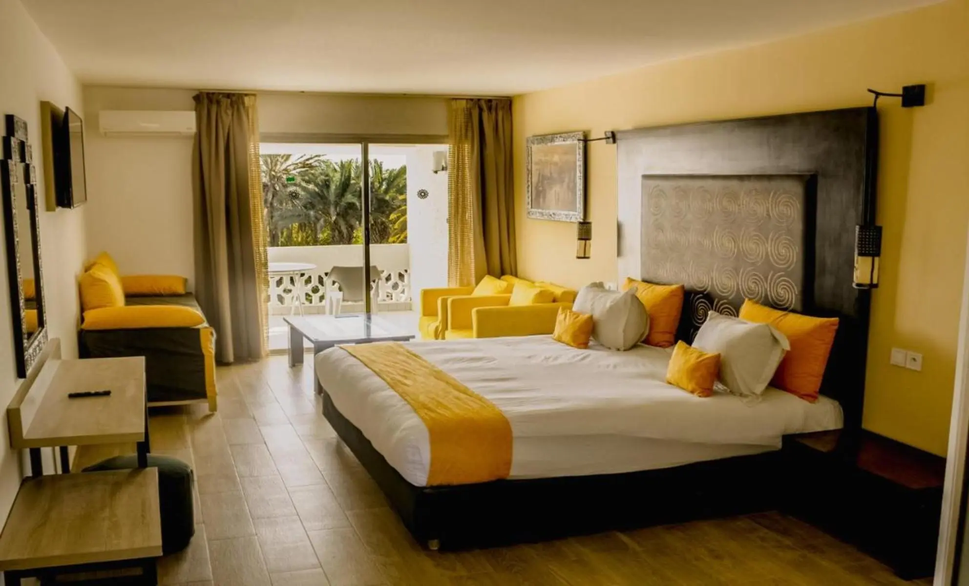 Hamilton Agadir — HAMILTON AGADIR