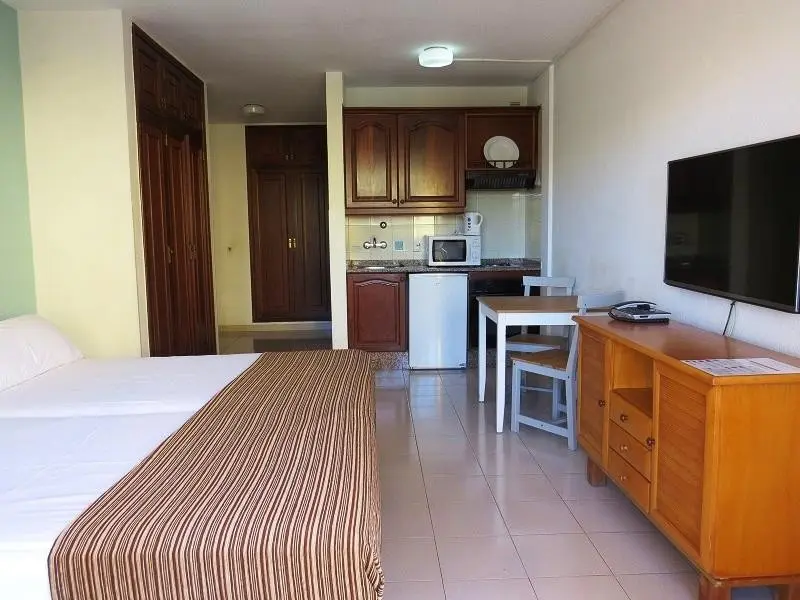 Laguna Park I — LAGUNA PARK 1