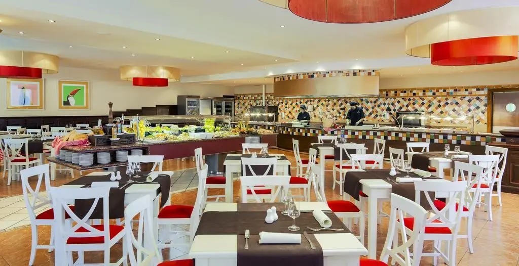 Las Aguilas Tenerife, Affiliated by Melia — LAS AGUILAS