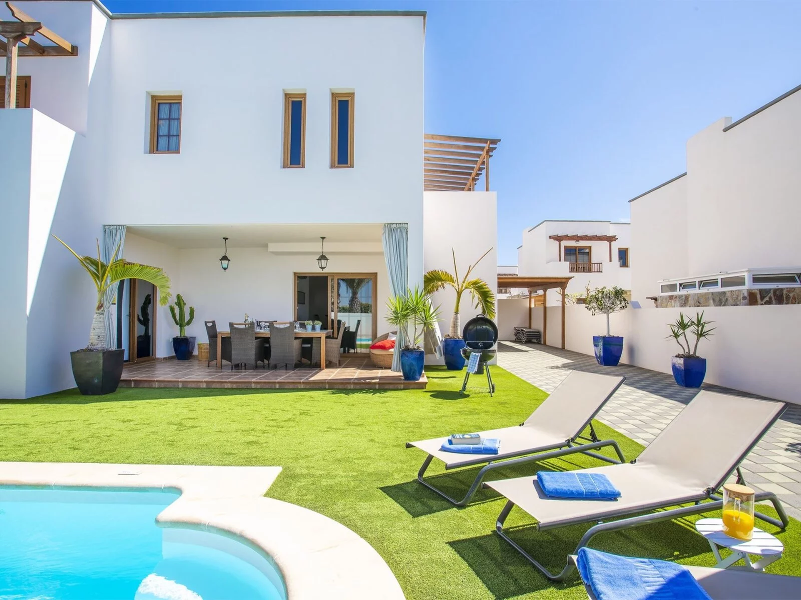 Hotel Las Caletas Village