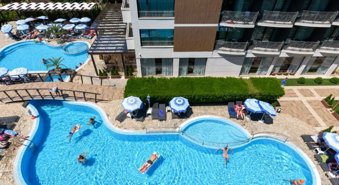 Basen w hotelu Lion Sunny Beach