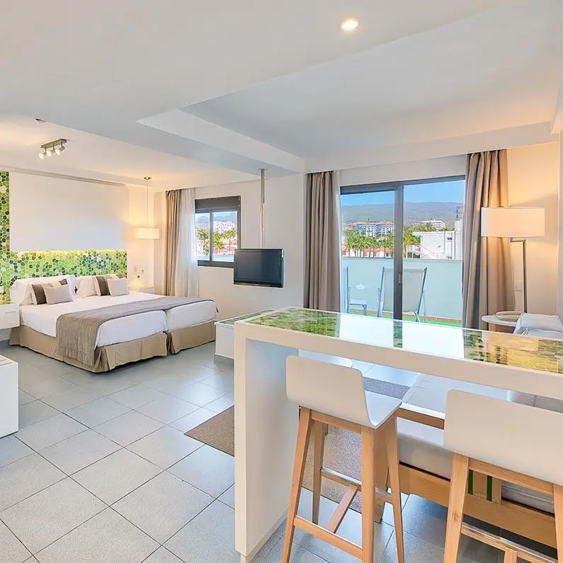 LIVVO Anamar Suites — LIVVO ANAMAR SUITES