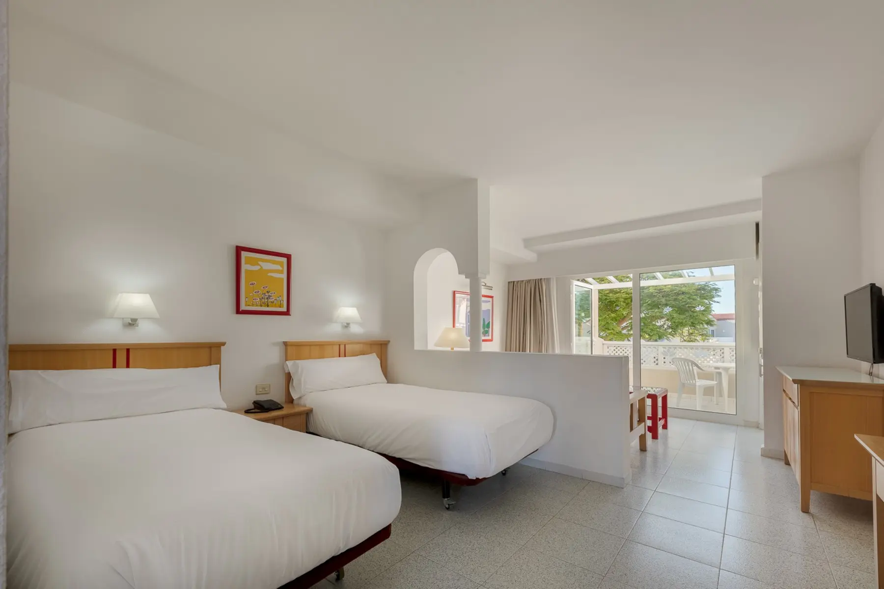 LIVVO Koala Garden — APARTAMENTOS LIVVO KOALA GARDEN