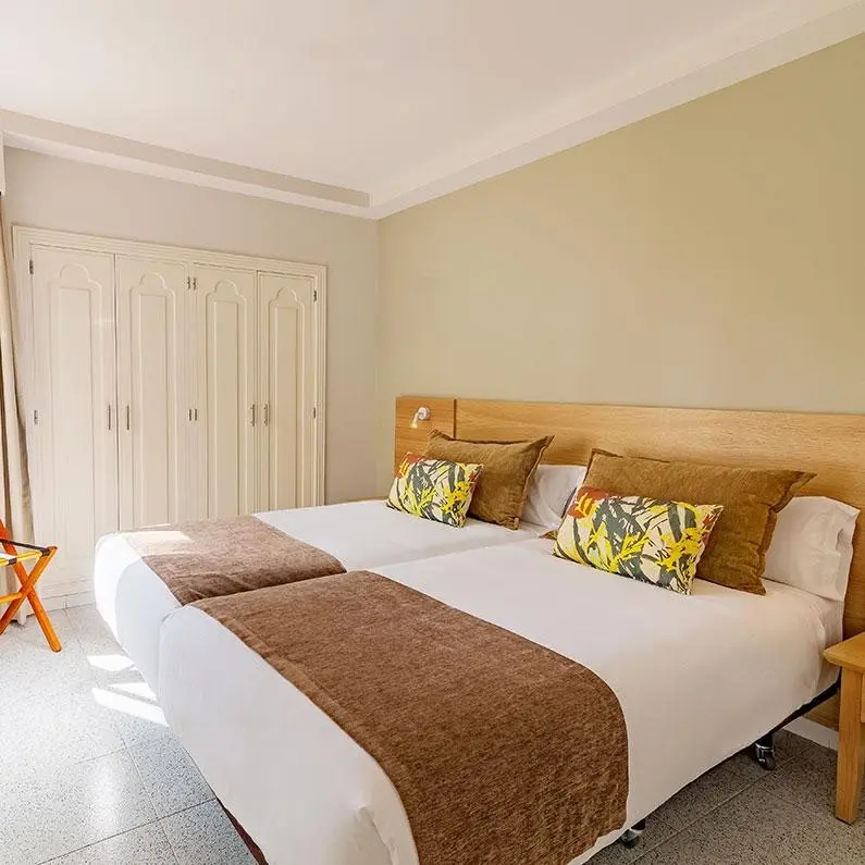 LIVVO Koala Garden — LIVVO KOALA GARDEN