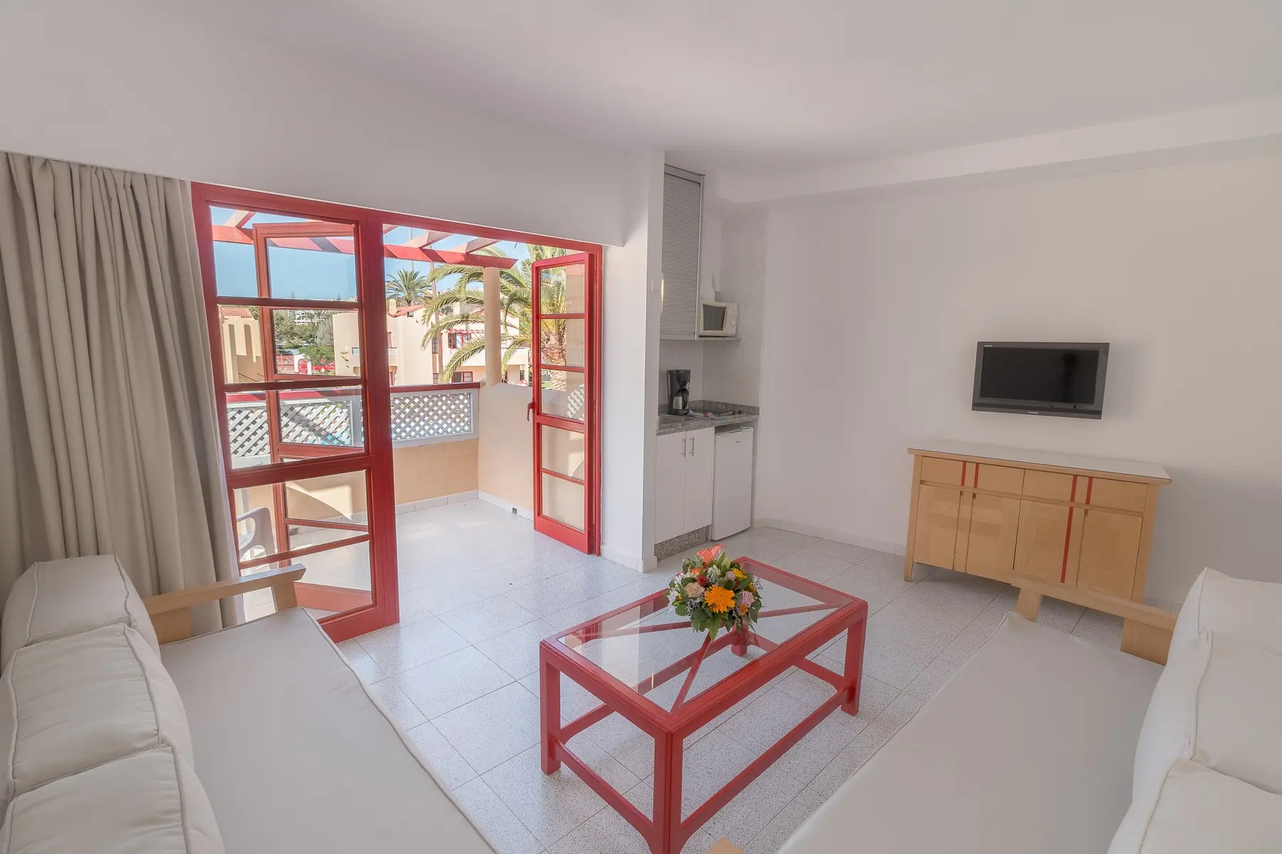 LIVVO Koala Garden — APARTAMENTOS LIVVO KOALA GARDEN