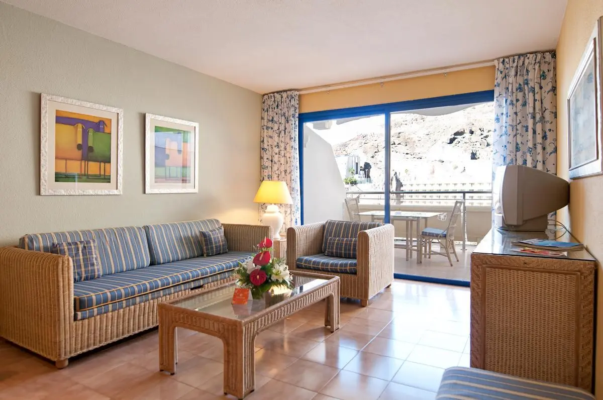 LIVVO Lago Taurito — LIVVO LAGO TAURITO