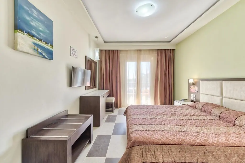 Majestic Hotel Spa — MAJESTIC SPA