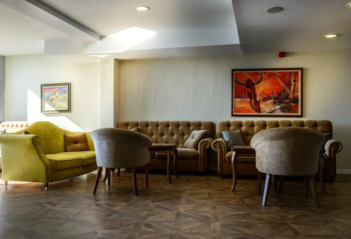 Lobby hotelu Marina Grand Beach